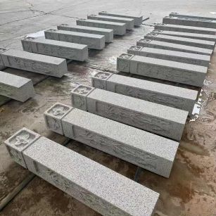 陇南 白麻方柱雕花防水