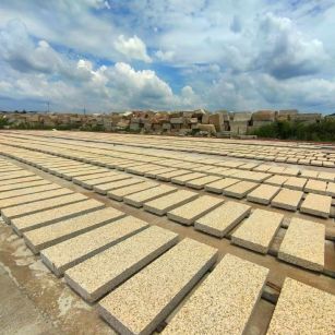 陇南 黄金麻荔枝面花岗岩石材地铺石防护中