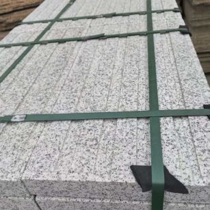 陇南 白麻花岗岩直行盲道石，盲条，地铺石