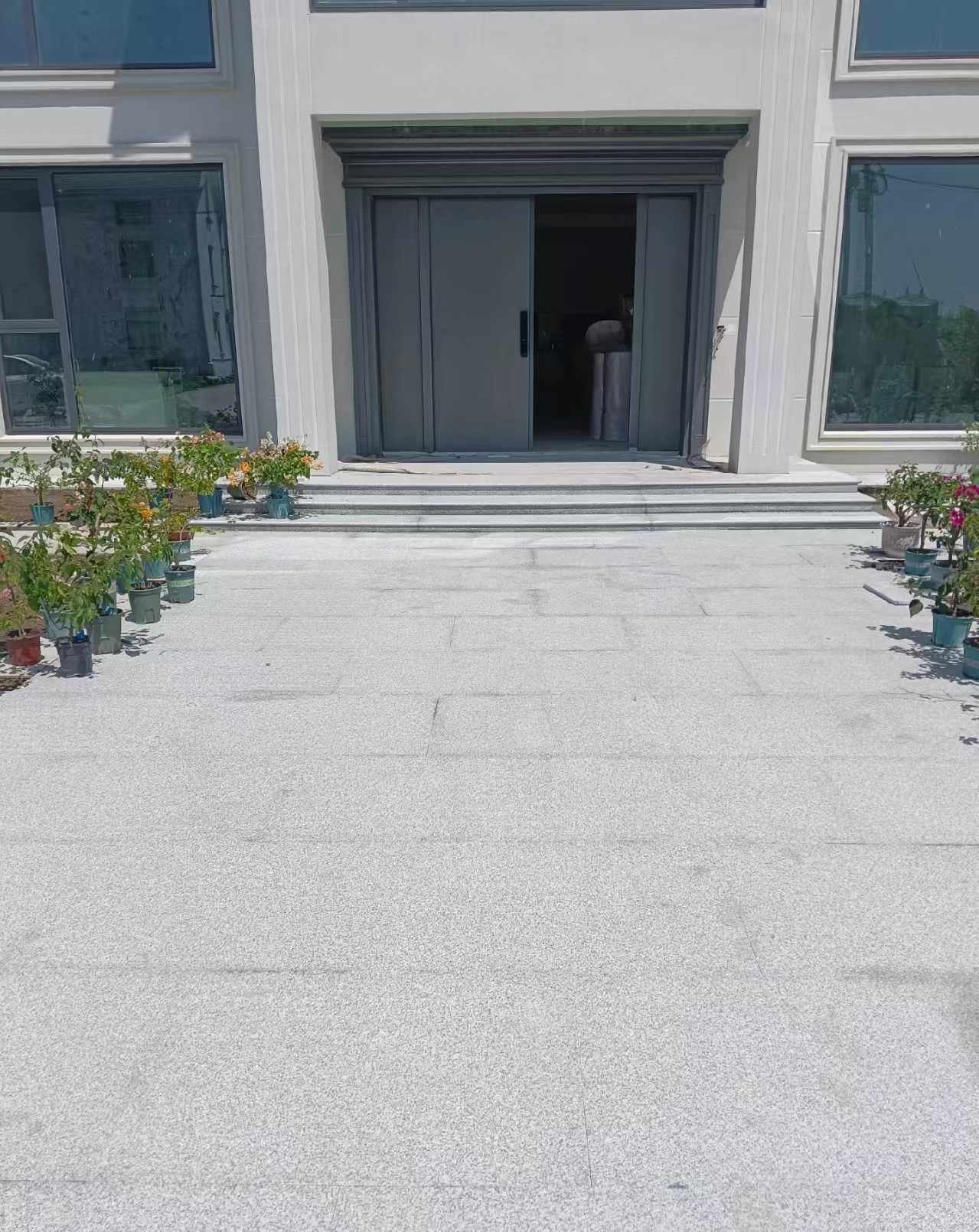 陇南 芝麻白花岗岩地铺石地面铺装