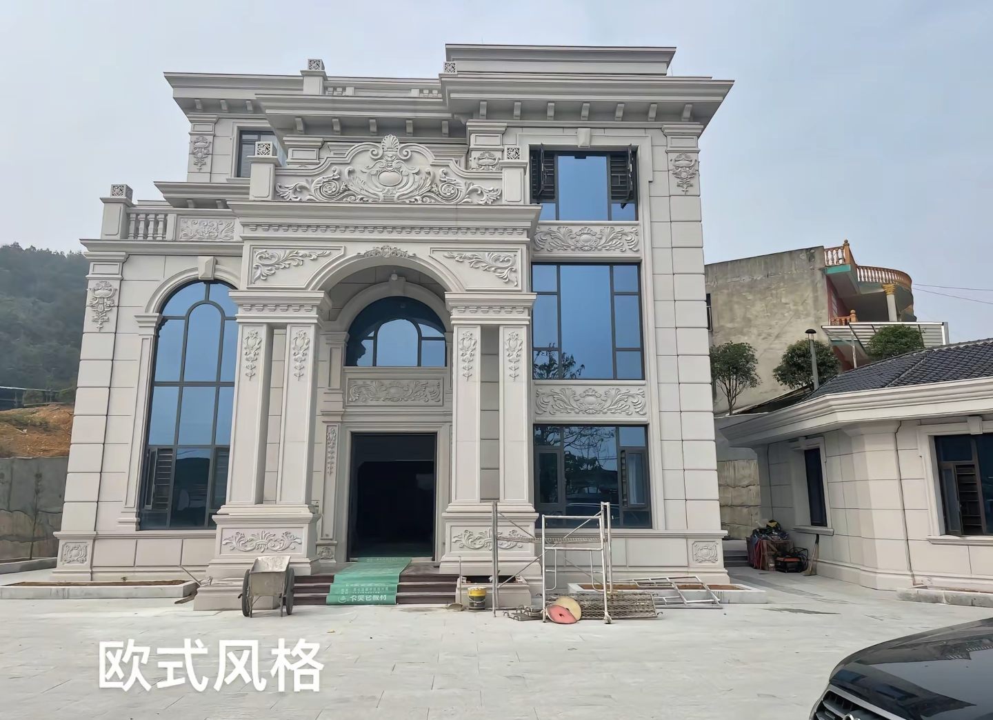 陇南 白麻花岗岩别墅外墙干挂