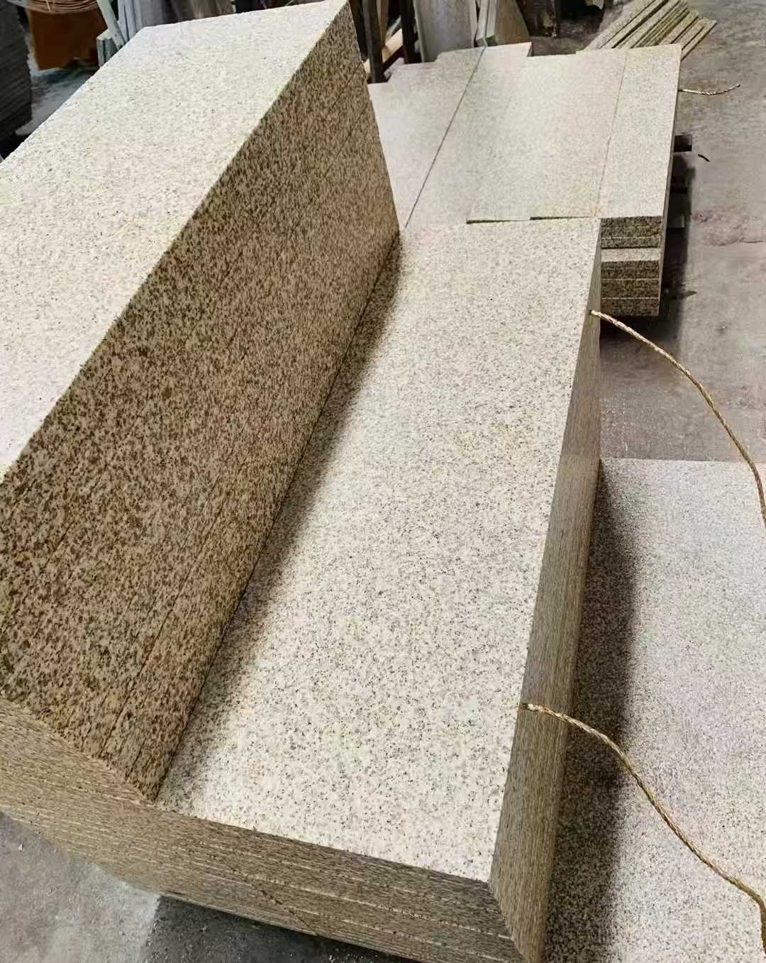 陇南 黄金麻荔枝面外墙干挂成品