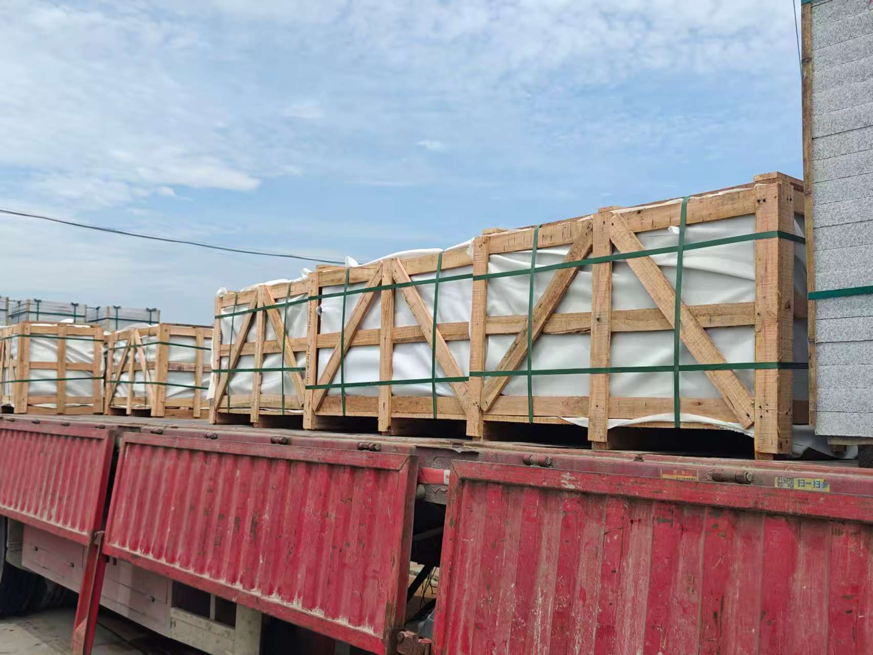 陇南 芝麻白花岗岩地铺石出口专车-泰国游