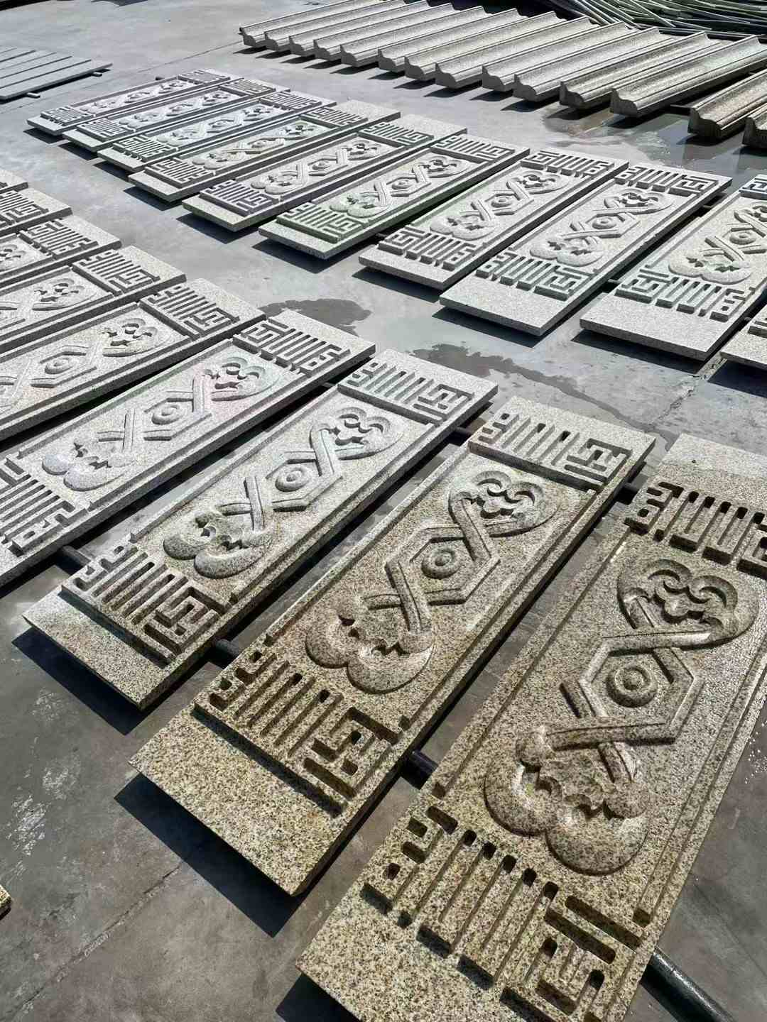 陇南 黄金麻花岗岩外墙雕刻板