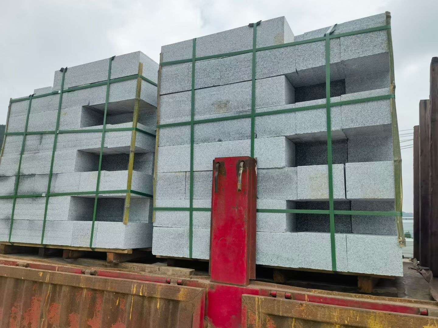 陇南 芝麻白花岗岩路沿石，平石，路侧石，马路牙子，路缘石，立缘石，平缘石等